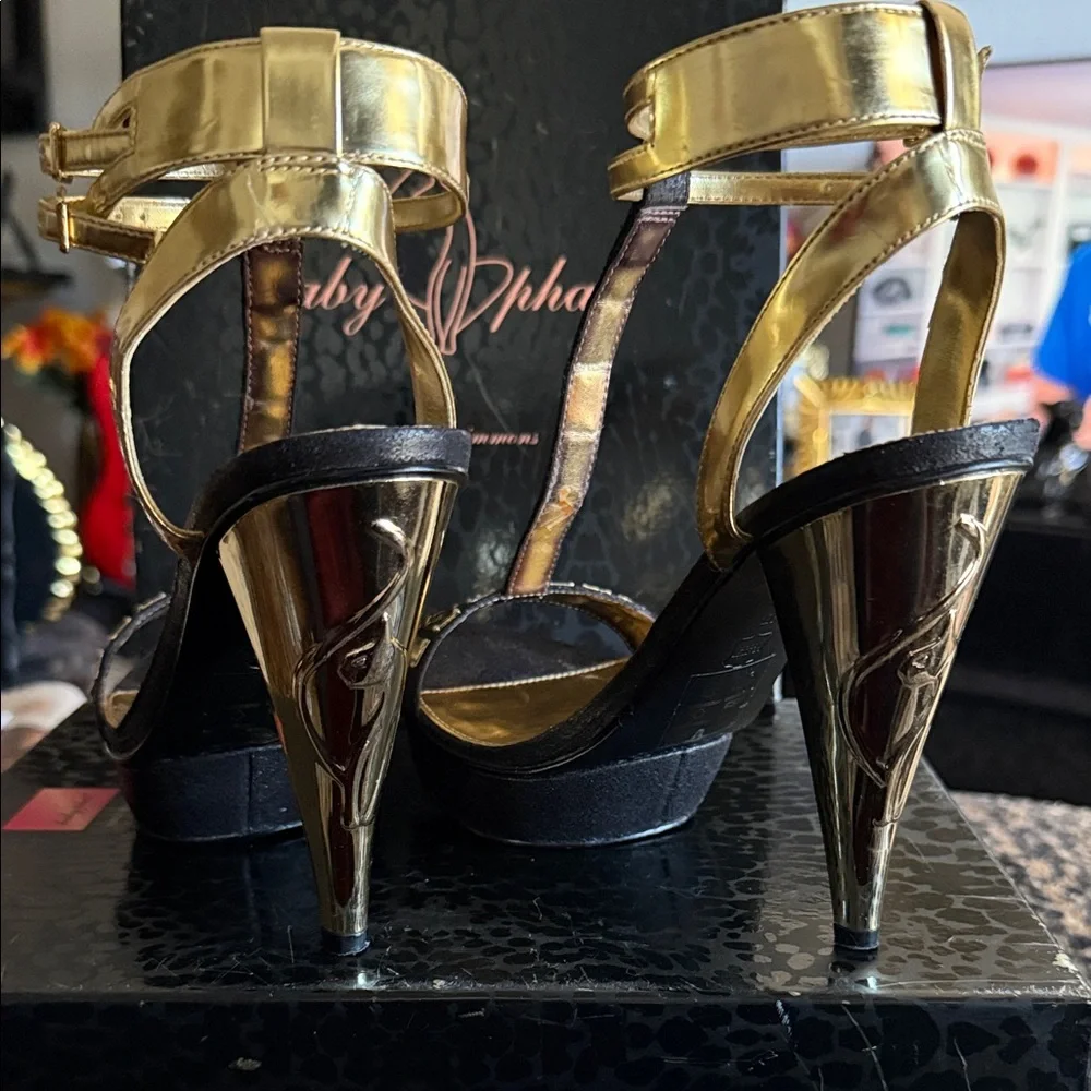 Baby Phat Gold and Black Heels - Picture 3 of 5